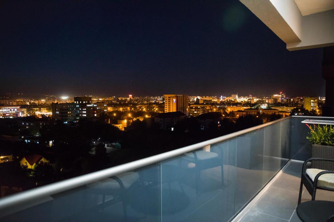 Panorama View Apartment 2Km To Palas Iasi Exterior photo